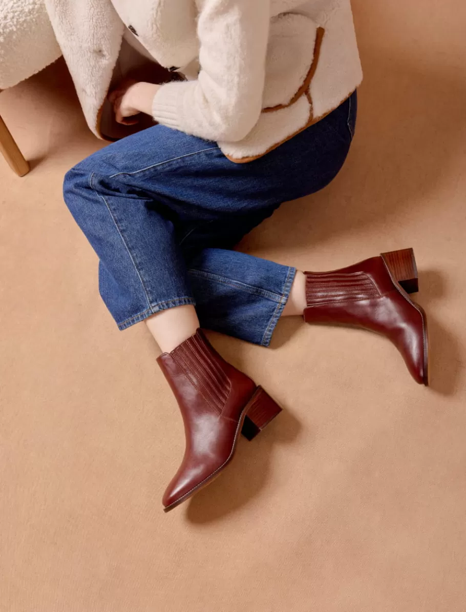 Pied de Biche Boots, Bottines Et Bottes>Lisa Bourgogne